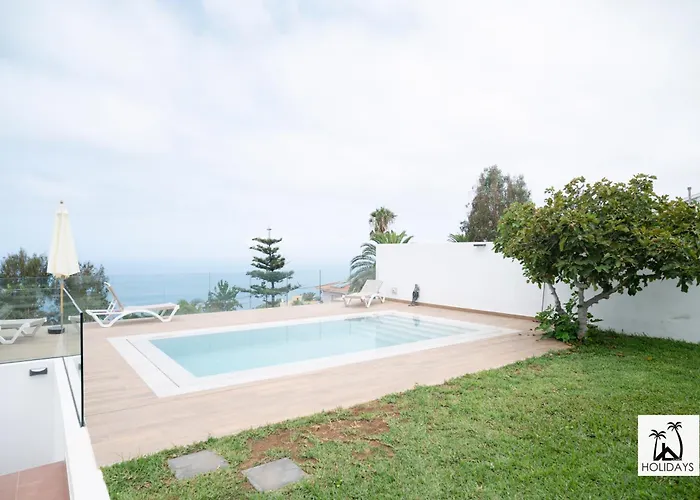 Vila Tulipan Sunset Con Piscina Climatizada